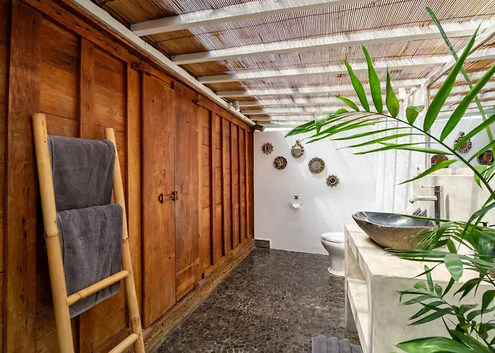 Villa Aniri - - Walk To & Cafes Seminyak